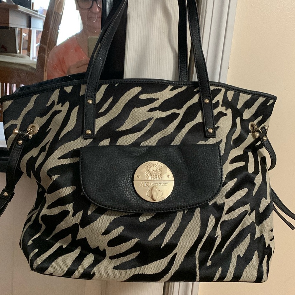Anne Klein tote bag